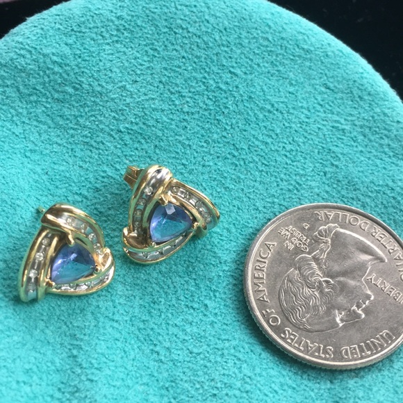 14KT Solid Gold Diamond Tanzanite pierced Earrings REAL Five  Star Posher Read - Picture 3 of 11